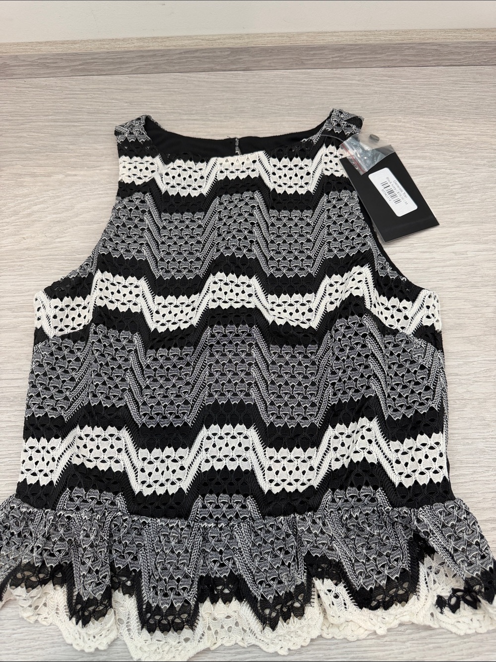 En Saison Black & White Crochet Chevron Peplum Tank